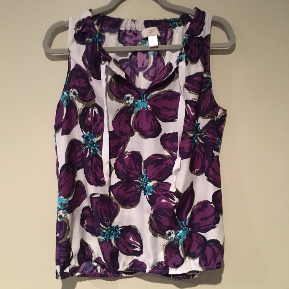 Short sleeve tie blouse
